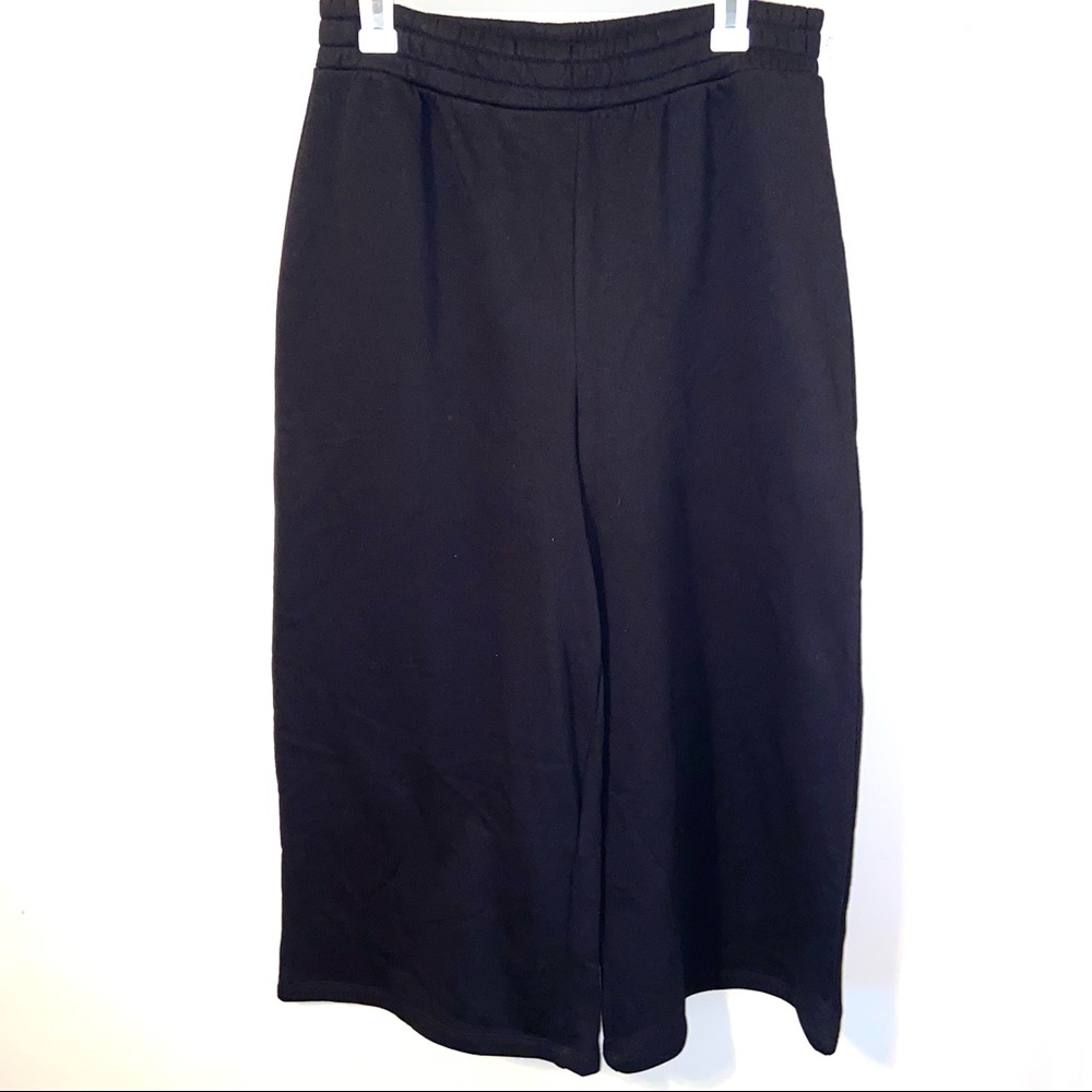 Zara wide leg cropped sweatpants black size large activewear loungewear